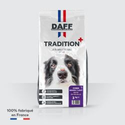 DAFF TRADITION + SENIOR RICHE EN VOLAILLE 3KG